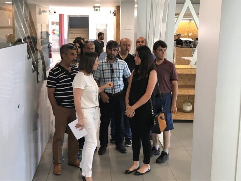EPATV recebe visita de professores da Turquia